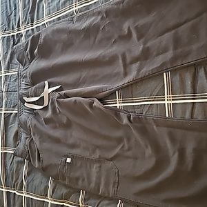 Figs 🖤 Kade size large